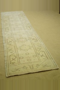 2,5x9 Wool Oushak Rug Runner. 80,285 - Turkish Rug Runner  $i