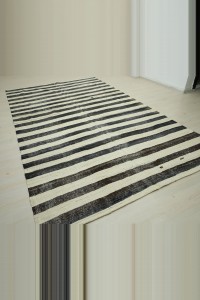 6.6x11.5 Dark Brown And White Kilim Rug 203,347 - Goat Hair Rug  $i