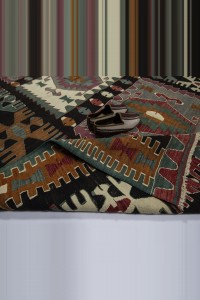 Colorful Decorative Kilim Rug 7x9 203,283 - Turkish Kilim Rug  $i